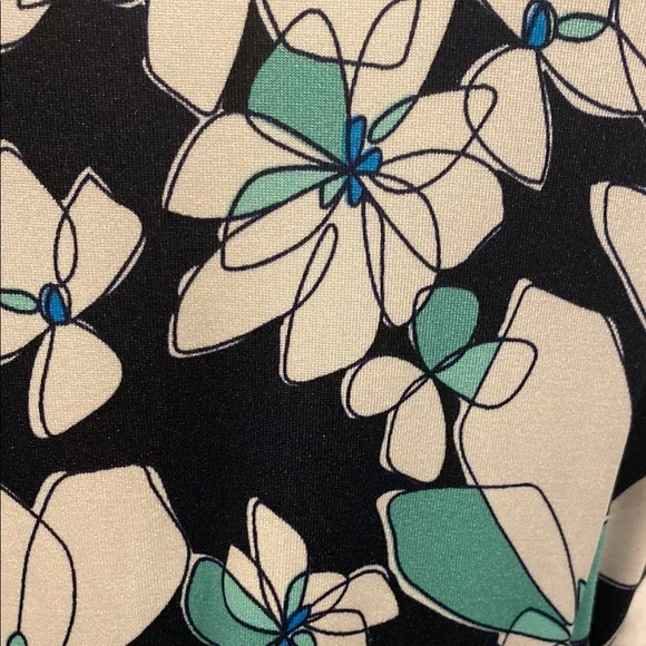 Floral Print Women's Dress - Picture 2 of 4